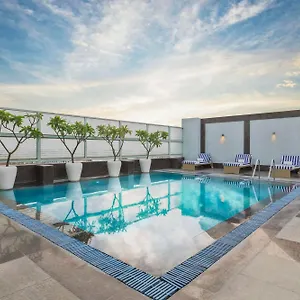 Hotel Country & By Radisson, Gurugram Sector 12